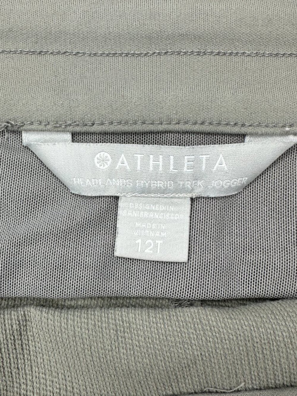 Athleta Headlands Hybrid Trek Joggers Size 12 Tall Athleisure Outdoor Gym Hiking - Picture 7 of 8